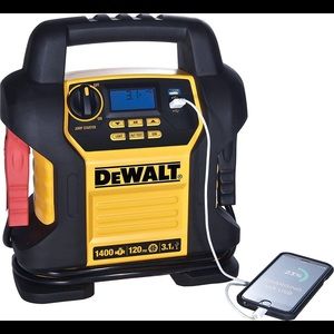 DEWALT PORTABLE  CAR JUMP STARTER